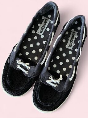 Y2K Unr8ed Black Emo Flats